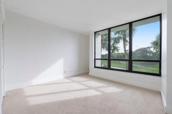 Willow Wood Midrise At Boca Country Club, 6797 Willow Wood Dr #6036, Boca Raton, Florida 33434, image 3