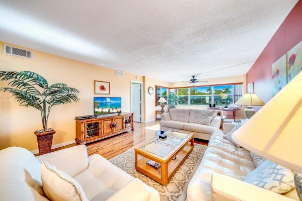 Sunrise Lakes 3, 9741 Sunrise Lakes Blvd #202, Sunrise, Florida 33322, image 1