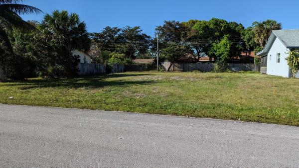 Country Club Acres, 5207 Cleveland Rd, Delray Beach, Florida 33484, image 1