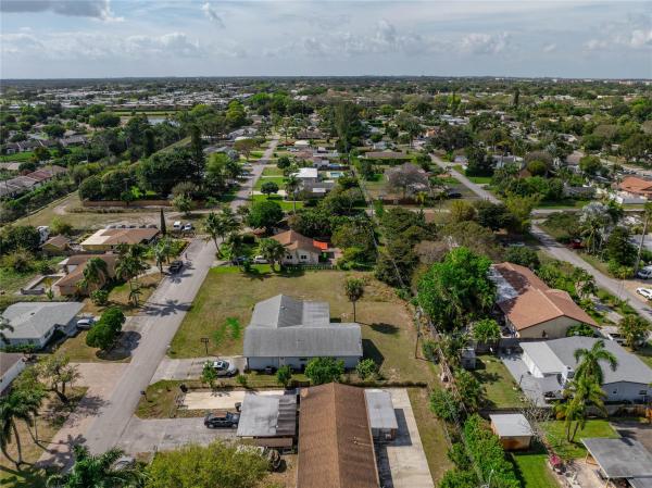 Country Club Acres, 5207 Cleveland Rd, Delray Beach, Florida 33484, image 1