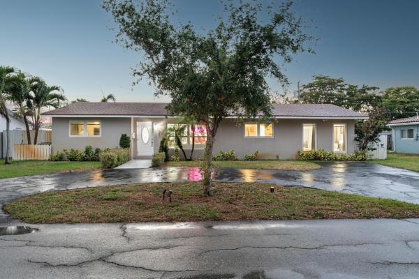 Coral Ridge Isles, 5701 NE 16th Ave, Fort Lauderdale, Florida 33334, image 1