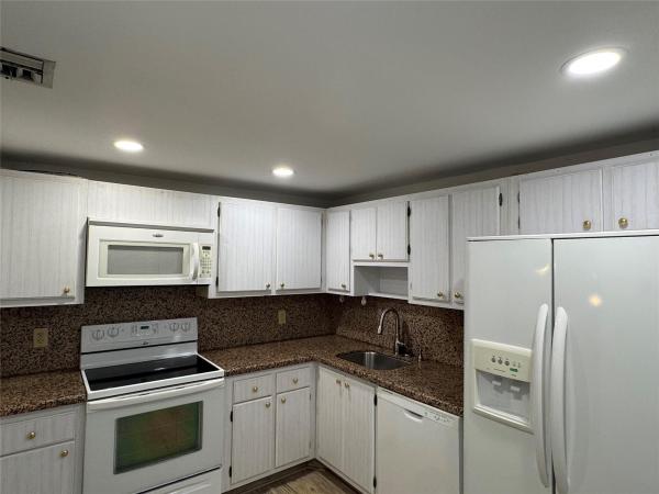 Palm-Aire Country Club 6, 3800 Oaks Clubhouse Dr #102, Pompano Beach, Florida 33069, image 1