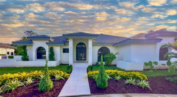 Ivanhoe Estates, 5240 Hawkhurst Ave, Southwest Ranches, Florida 33331, image 1