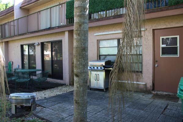 Valencia Village, 42 S Matador Ln ##5-24, Davie, Florida 33324, image 3