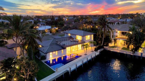 Lake Rogers Isle, 765 NE 37th St, Boca Raton, Florida 33431, image 1