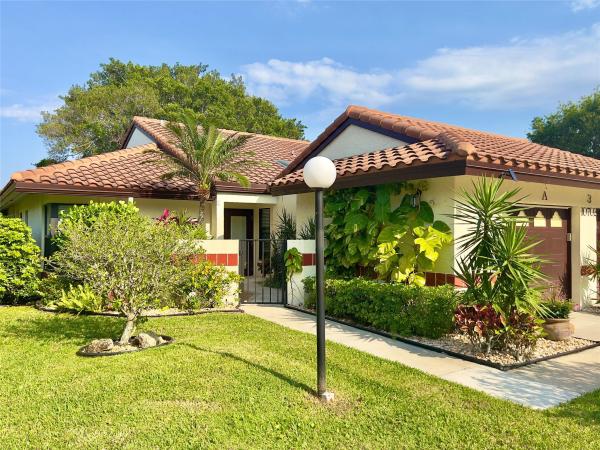 Palm Chase, 10702 Beach Palm Ct #A, Boynton Beach, Florida 33437, image 1