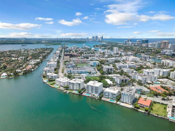 9200 W Bay Harbor, 9200 W Bay Harbor Dr #1B, Bay Harbor Islands, Florida 33154, image 3