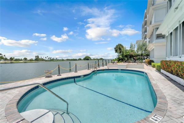 9200 W Bay Harbor, 9200 W Bay Harbor Dr #1B, Bay Harbor Islands, Florida 33154, image 2
