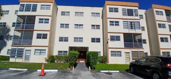 Majestic Gardens, 4042 NW 19th St #208, Fort Lauderdale, Florida 33313, image 1