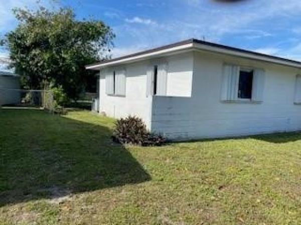Scott Lake Manor, 17140 NW 12th Ave, Miami Gardens, Florida 33169, image 2