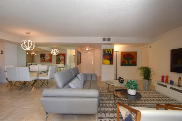 Sea Ranch Lakes North, 5200 N Ocean Blvd #909D, Lauderdale By The Sea, Florida 33308, image 1