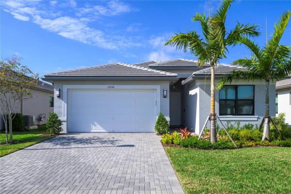 Valencia Walk At Riverland, 12544 SW Blue Mangrove Pkwy, Port St. Lucie, Florida 34987, image 1