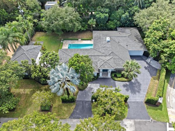 Bay Bluff, 690 Calatrava Ave, Coral Gables, Florida 33143, image 1