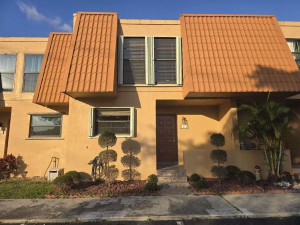 Westview 3, 9111 Orchid Tree Ln #135, Hollywood, Florida 33024, image 1