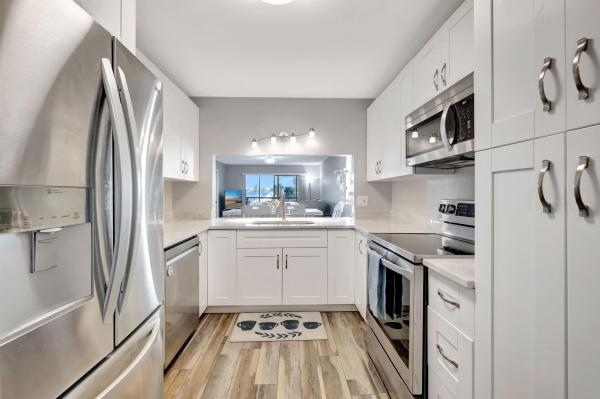 Belfort At Kings Point, 9565 N Belfort Cir #206, Fort Lauderdale, Florida 33321, image 1