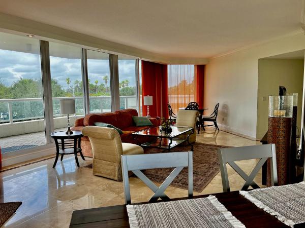 Renaissance On The Ocean, 6051 N Ocean Dr #302, Hollywood, Florida 33019, image 1