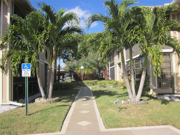 Ashmont, 7849 Ashmont Cir #7849, Tamarac, Florida 33321, image 1