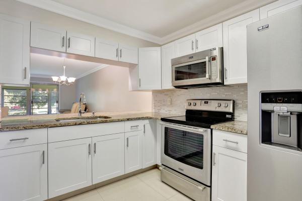 Nassau Village, 2601 Nassau Bnd #D2, Coconut Creek, Florida 33066, image 1