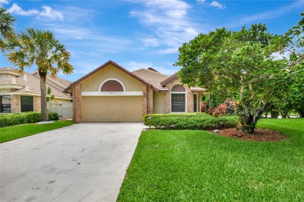 Cambridge At Aberdeen, 8071 Popash Ct, Boynton Beach, Florida 33472, image 1