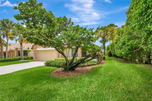 Cambridge At Aberdeen, 8071 Popash Ct, Boynton Beach, Florida 33472, image 1