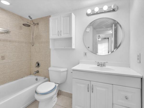 Watergate, 2761 Taft St #311, Hollywood, Florida 33020, image 1