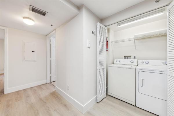 Sheridan Beach Club, 529 E Sheridan St #306, Dania Beach, Florida 33004, image 1