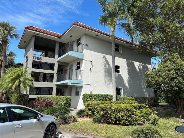 Hidden Harbor, 1785 N Andrews Sq #301E, Fort Lauderdale, Florida 33311, image 1