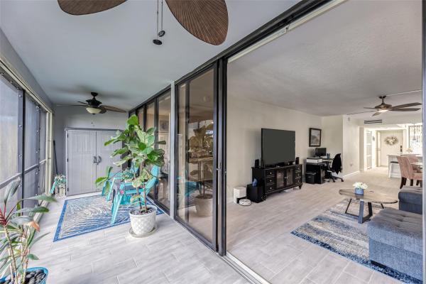 Nobel Point, 1100 SE 5th Ct #80, Pompano Beach, Florida 33060, image 1