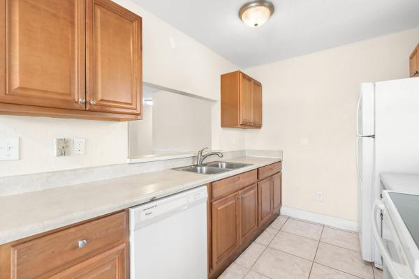 Seaway Patio Villas, 224 SE 1st Cir #19A, Boynton Beach, Florida 33435, image 3