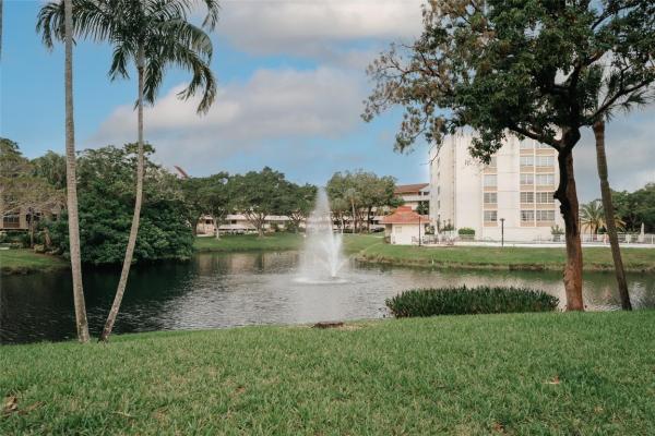 Environ 1, 6901 Environ Blvd #1D, Lauderhill, Florida 33319, image 3