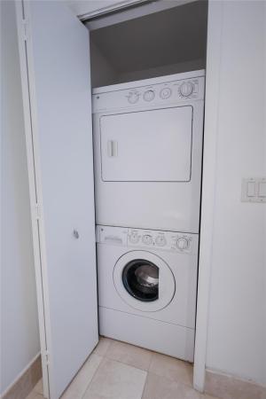 Jade Ocean, 17121 Collins Ave #1406, Sunny Isles Beach, Florida 33160, image 3