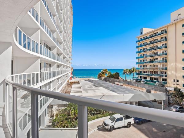 The Galleon, 4100 Galt Ocean Dr #303, Fort Lauderdale, Florida 33308, image 1