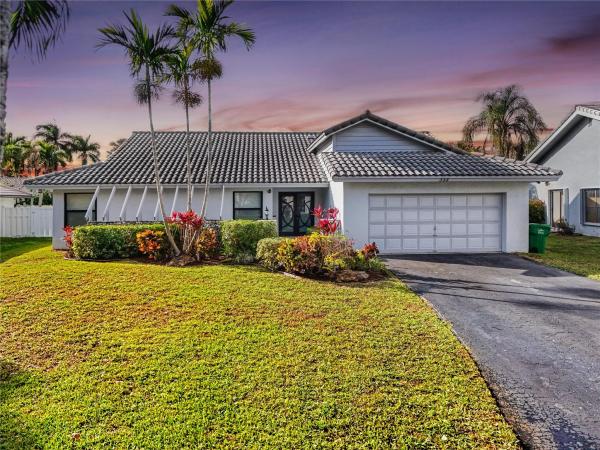 Cypress Glen, 332 NW 107th Ave, Coral Springs, Florida 33071, image 1