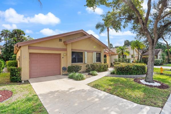 Sawgrass Village 1, 4342 Acacia Cir, Coconut Creek, Florida 33066, image 1
