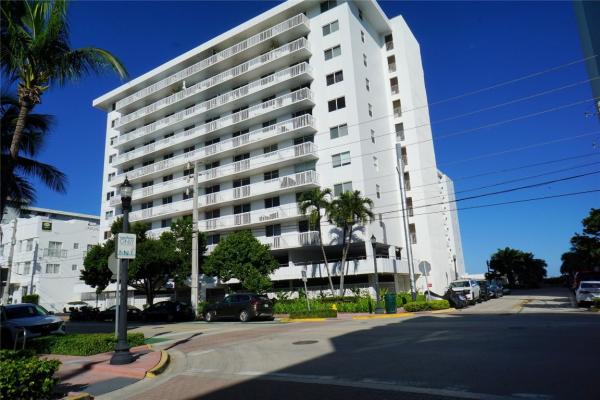 The Presidential, 401 Ocean Dr #701, Miami Beach, Florida 33139, image 1