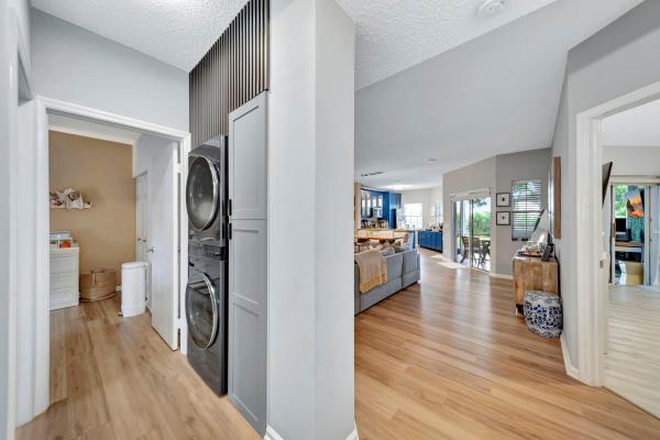 6534 Via Regina, Boca Raton, Florida 33433, image 3