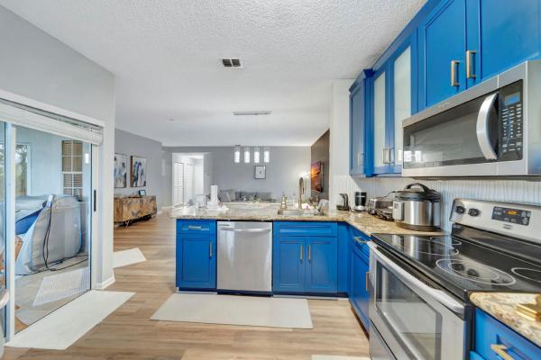 6534 Via Regina, Boca Raton, Florida 33433, image 1