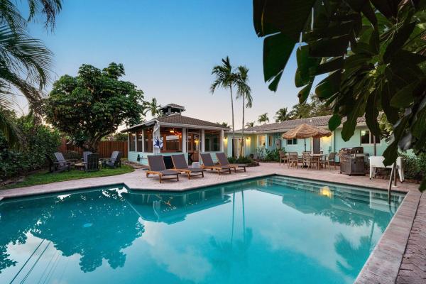 Mary Knoll, 2120 NE 53rd St, Fort Lauderdale, Florida 33308, image 1