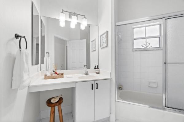 1829 Wood Fern Dr, Boynton Beach, Florida 33436, image 2