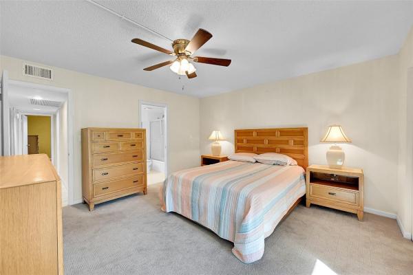 Portofino Village, 3002 Portofino Isle #J2, Coconut Creek, Florida 33066, image 2