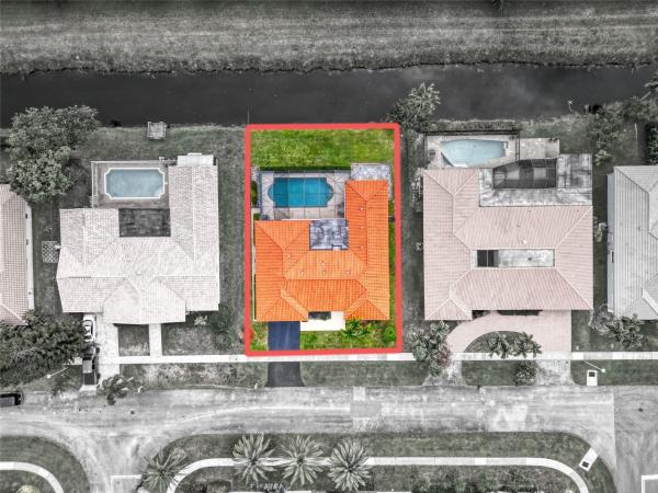 Bonaventure Lakes, 16570 Royal Poinciana Ct, Weston, Florida 33326, image 1