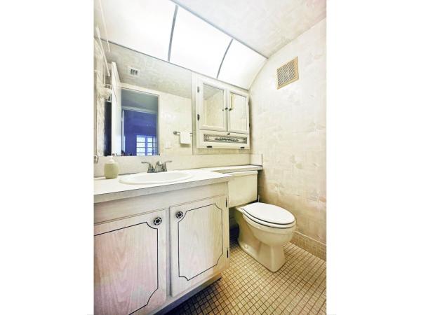Cambridge, 3001 Cambridge A, Deerfield Beach, Florida 33442, image 2