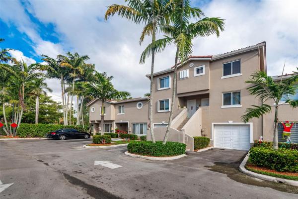 Riviera At Bonaventure, 126 Riviera Cir #126, Weston, Florida 33326, image 1