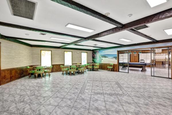 Garnet, 4270 NW 40th St #302, Lauderdale Lakes, Florida 33319, image 3