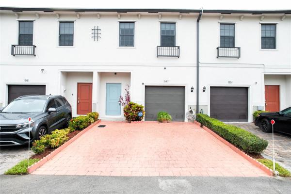 Regal Palm Square, 1147 SW 7th Ave, Florida City, Florida 33034, image 1