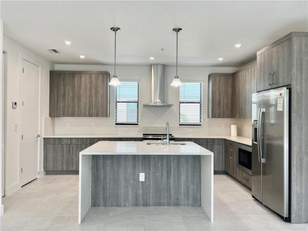Village At Wilton Manors, 559 NE 21st Ct #5, Wilton Manors, Florida 33305, image 1