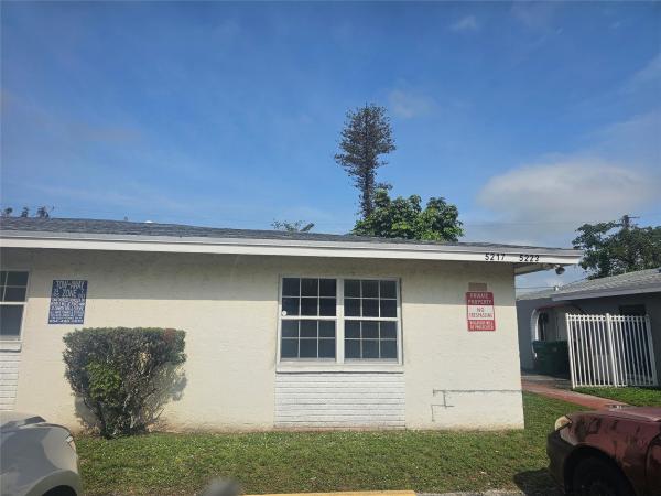 Sunshine Villas, 5217 NW 18th Ct, Lauderhill, Florida 33313, image 1
