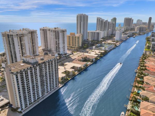 Allington Towers South, 1600 S Ocean Dr #18B, Hollywood, Florida 33019, image 1