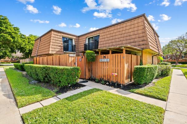 Ridgewood, 9121 SW 19th Ct #D, Davie, Florida 33324, image 1