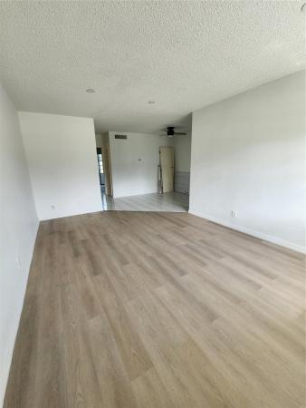 Romont Gardens Andover, 55 NW 204th St #B5, Miami Gardens, Florida 33169, image 1